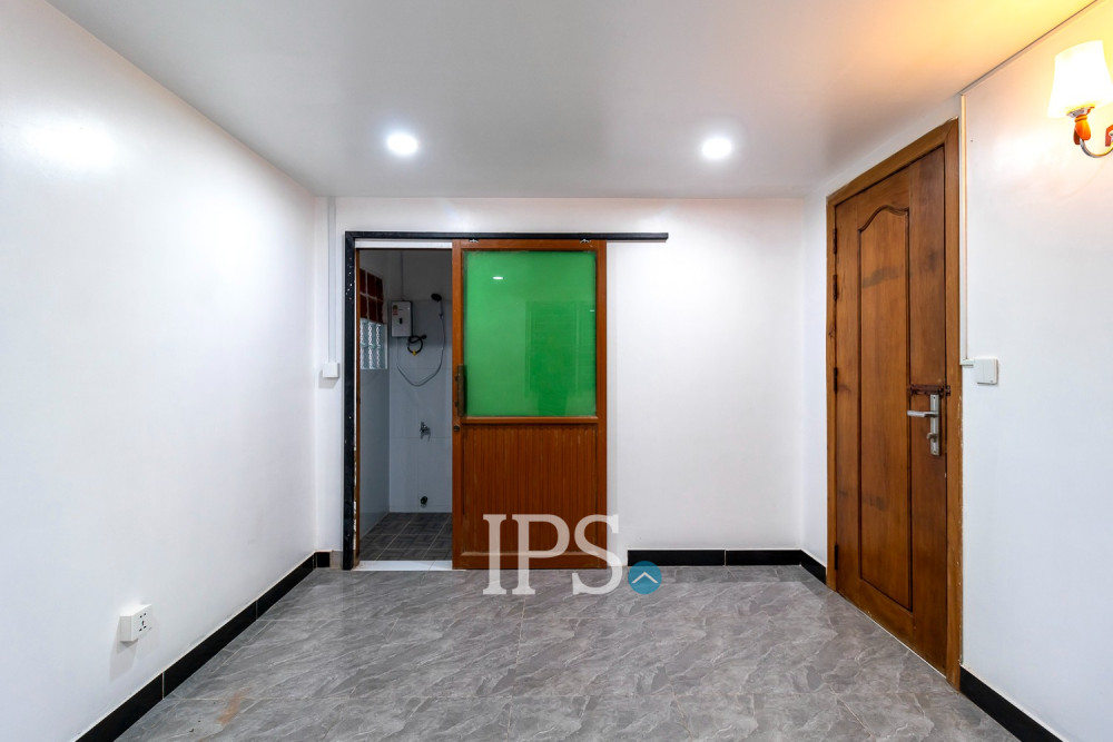 89 Sqm Commercial Building For Sale - Svay Dangkum, Siem Reap - Image 8