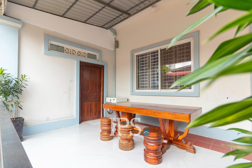 3 Bedroom House For Rent - Slor Kram, Siem Reap - Image 11