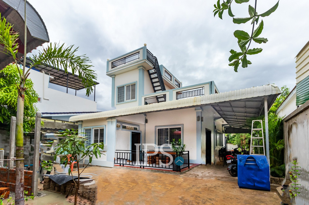 3 Bedroom House For Rent - Slor Kram, Siem Reap