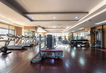 20th Floor 3 Bedroom Condo For Sale - De Castle Royal, BKK1, Phnom Penh thumbnail