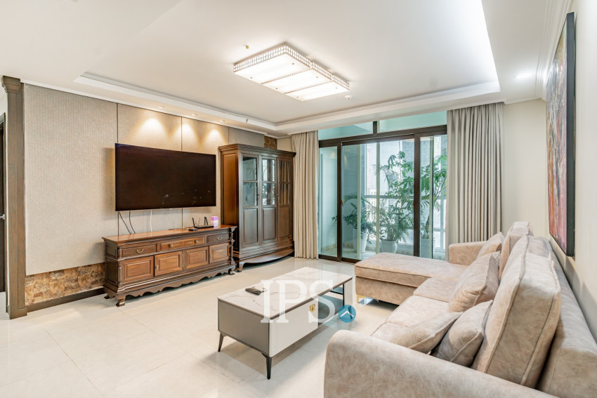 20th Floor 3 Bedroom Condo For Sale - De Castle Royal, BKK1, Phnom Penh