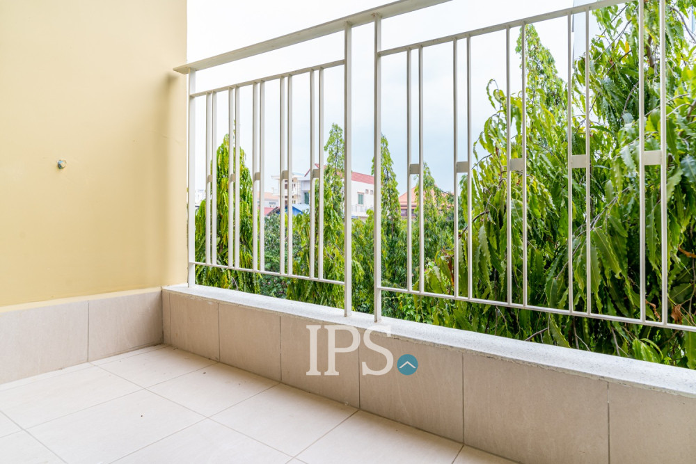 1 Bedroom Apartment For Rent - Beoung Tumpun, Phnom Penh - Image 14