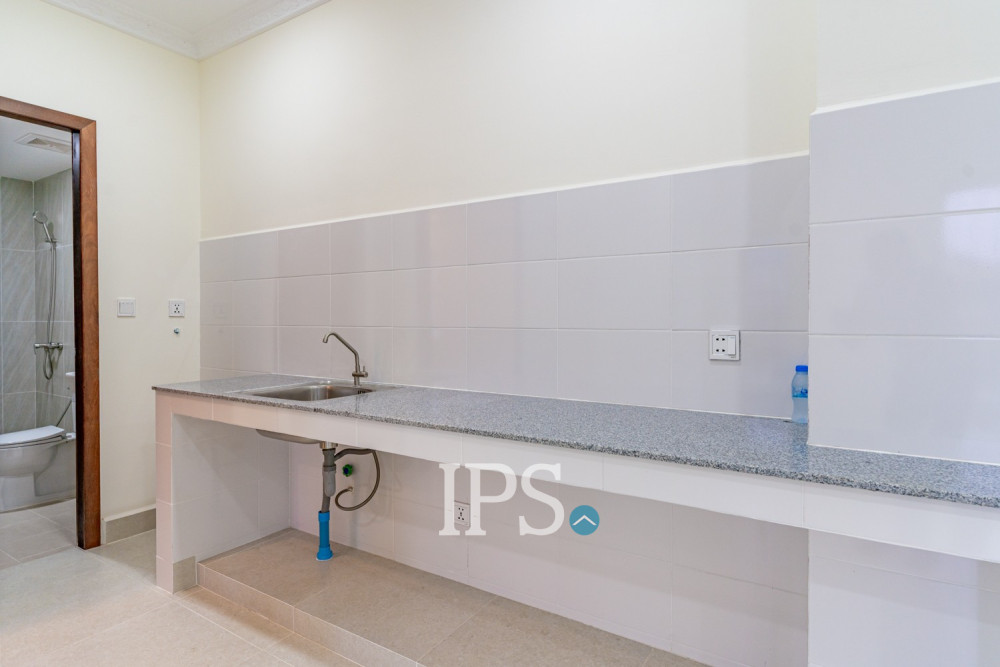 1 Bedroom Apartment For Rent - Beoung Tumpun, Phnom Penh - Image 10