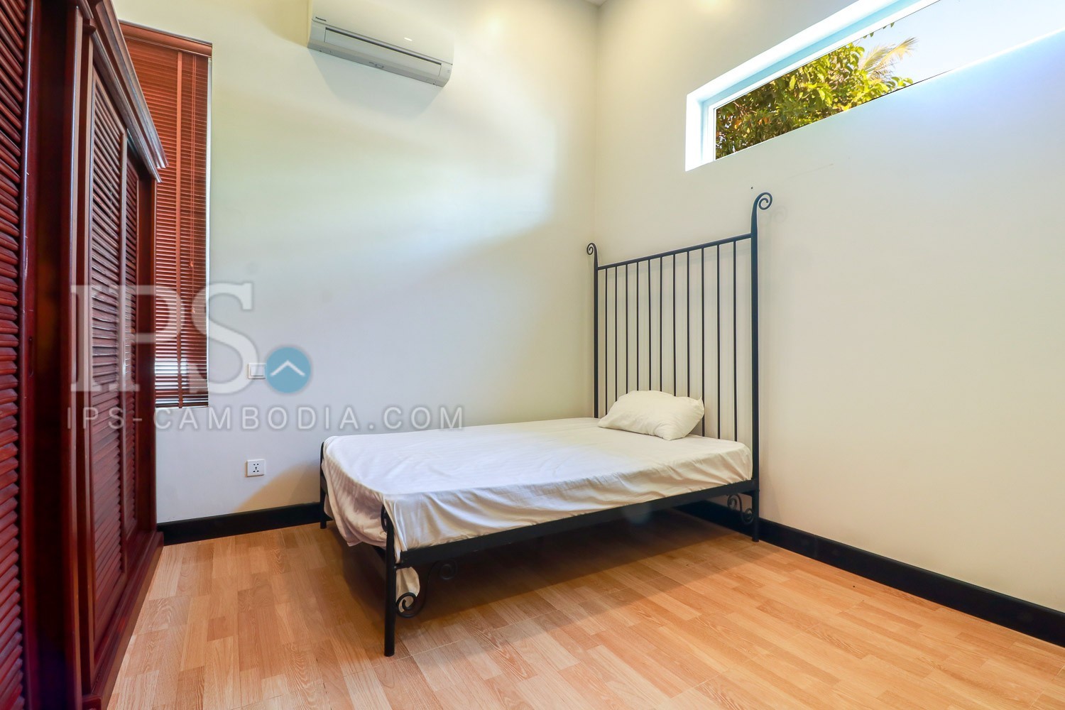 6 Bedroom House  For Sale - Svay Dangkum, Siem Reap - Image 15