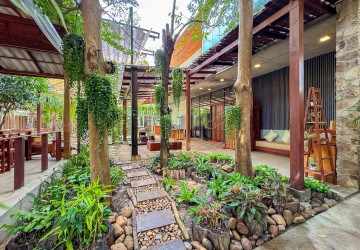 1,000 Sqm Commercial Building For Rent - Svay Dangkum, Siem Reap thumbnail