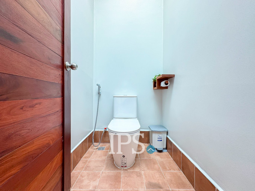 1,000 Sqm Commercial Building For Rent - Svay Dangkum, Siem Reap