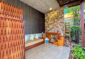 1,000 Sqm Commercial Building For Rent - Svay Dangkum, Siem Reap thumbnail