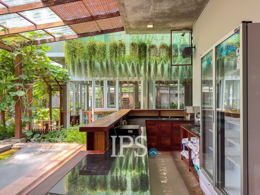 1,000 Sqm Commercial Building For Rent - Svay Dangkum, Siem Reap