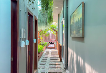 1,000 Sqm Commercial Building For Rent - Svay Dangkum, Siem Reap thumbnail
