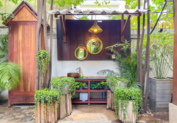 1,000 Sqm Commercial Building For Rent - Svay Dangkum, Siem Reap thumbnail