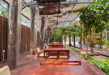 1,000 Sqm Commercial Building For Rent - Svay Dangkum, Siem Reap thumbnail
