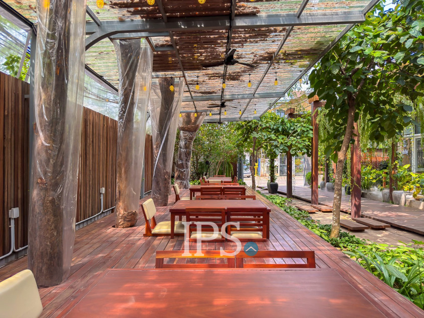1,000 Sqm Commercial Building For Rent - Svay Dangkum, Siem Reap