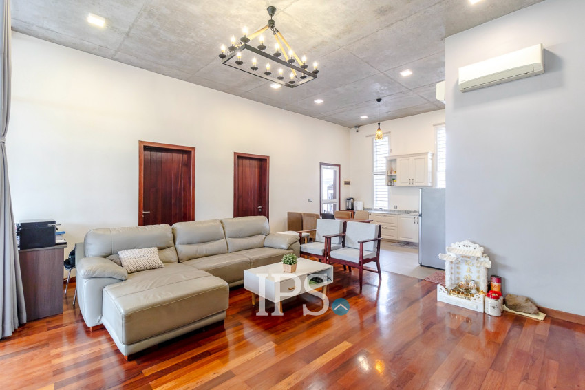 1,000 Sqm Commercial Building For Rent - Svay Dangkum, Siem Reap
