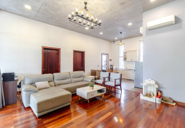 1,000 Sqm Commercial Building For Rent - Svay Dangkum, Siem Reap thumbnail