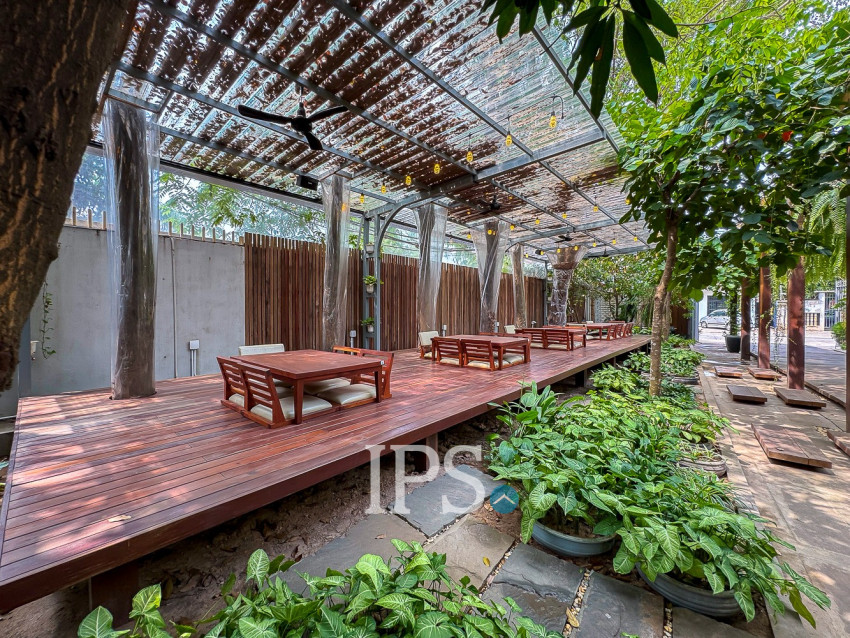 1,000 Sqm Commercial Building For Rent - Svay Dangkum, Siem Reap