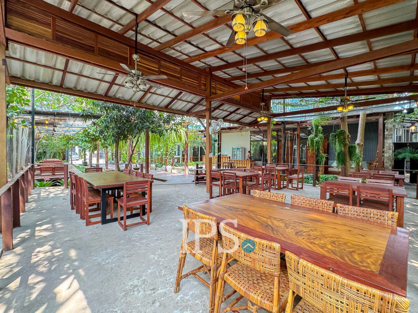 1,000 Sqm Commercial Building For Rent - Svay Dangkum, Siem Reap