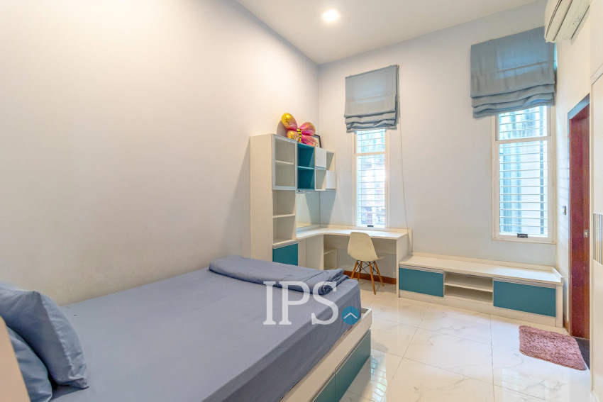 1,000 Sqm Commercial Building For Rent - Svay Dangkum, Siem Reap