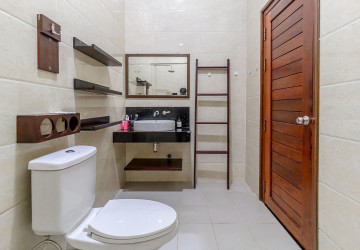 1,000 Sqm Commercial Building For Rent - Svay Dangkum, Siem Reap thumbnail