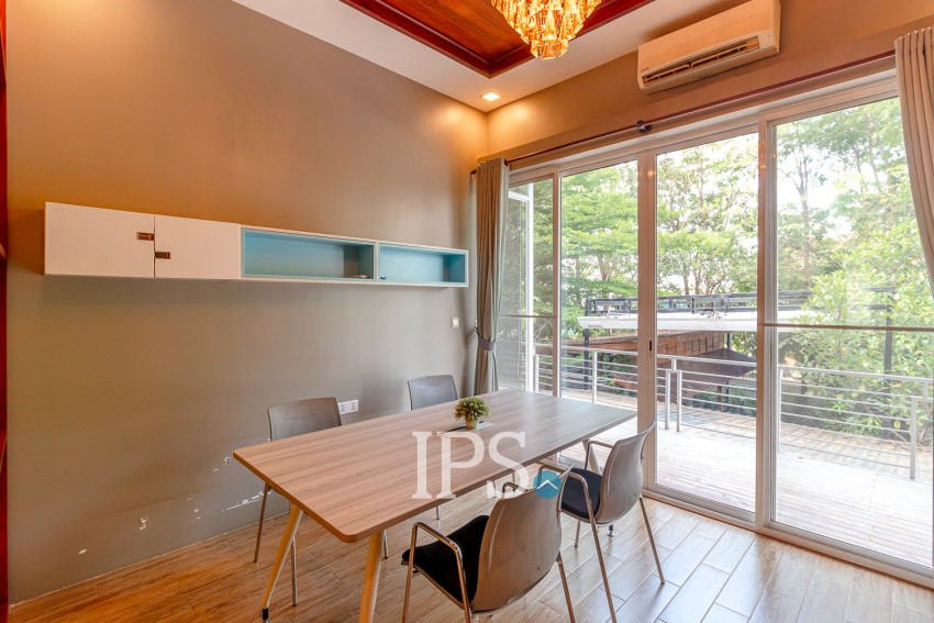 1,000 Sqm Commercial Building For Rent - Svay Dangkum, Siem Reap