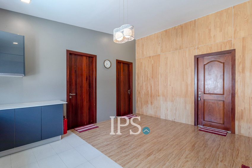 1,000 Sqm Commercial Building For Rent - Svay Dangkum, Siem Reap