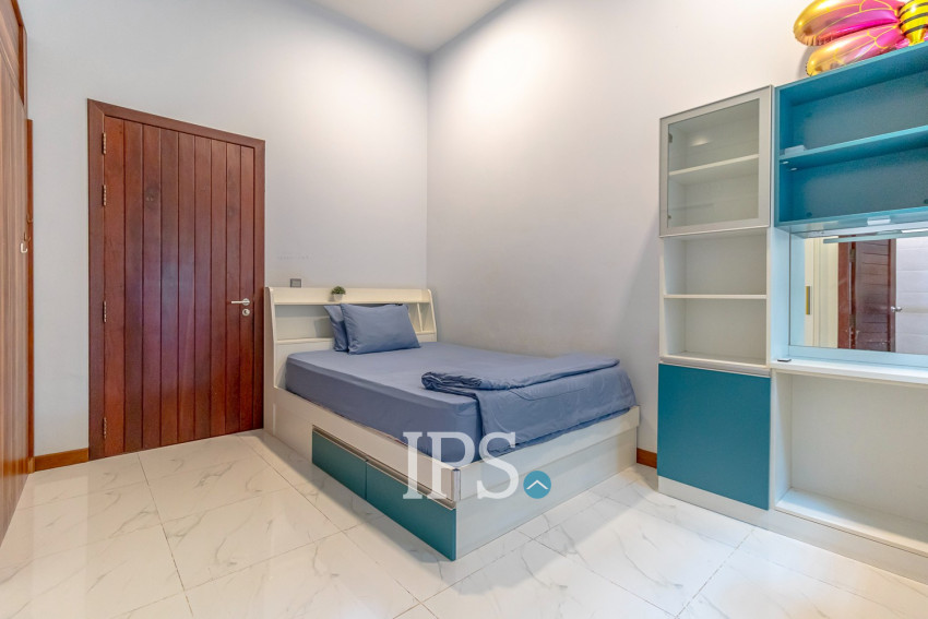 1,000 Sqm Commercial Building For Rent - Svay Dangkum, Siem Reap