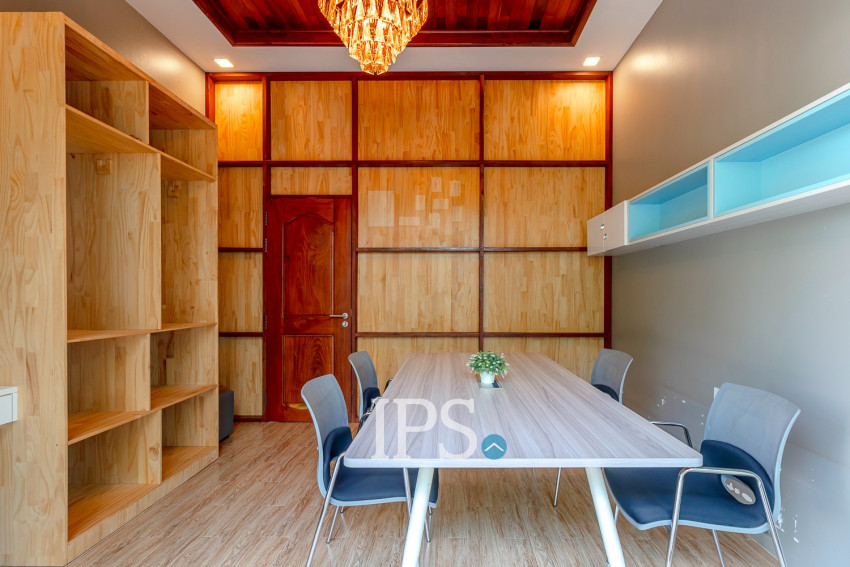1,000 Sqm Commercial Building For Rent - Svay Dangkum, Siem Reap