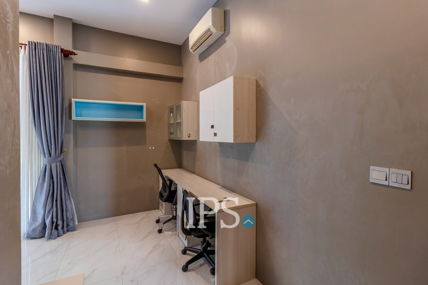 1,000 Sqm Commercial Building For Rent - Svay Dangkum, Siem Reap