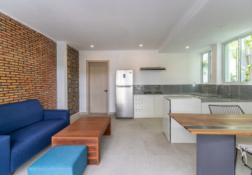 1 Bedroom Renovated Apartment For Rent - Tonle Bassac, Phnom Penh thumbnail