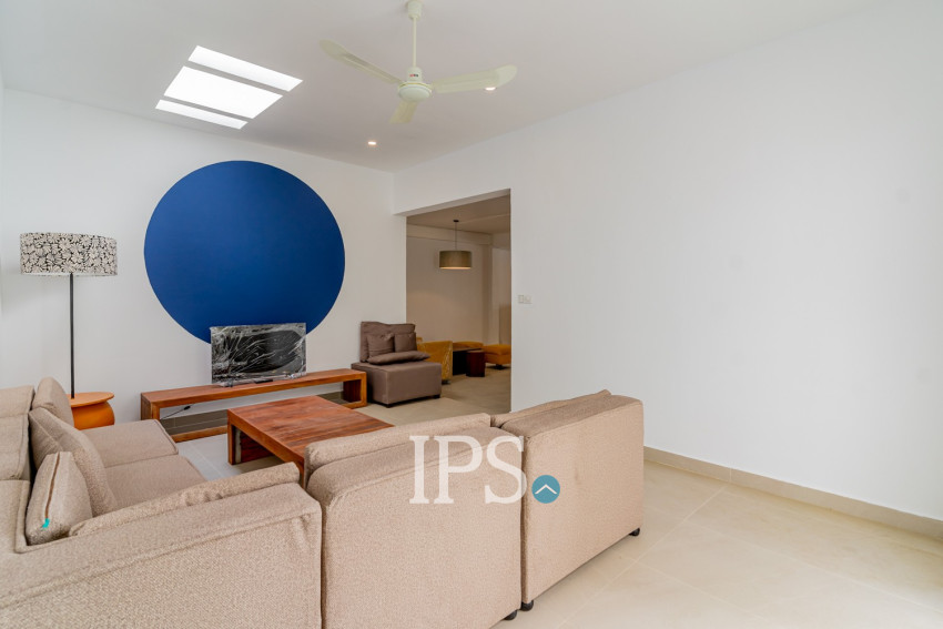 Renovated 4 Bedroom Apartment For Rent - Tonle Bassac, Phnom Penh