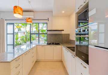 Renovated 4 Bedroom Apartment For Rent - Tonle Bassac, Phnom Penh thumbnail
