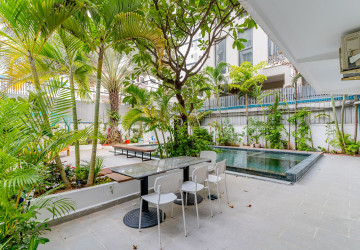 Renovated 4 Bedroom Apartment For Rent - Tonle Bassac, Phnom Penh thumbnail