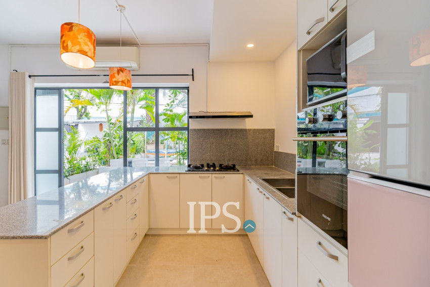 Renovated 4 Bedroom Apartment For Rent - Tonle Bassac, Phnom Penh