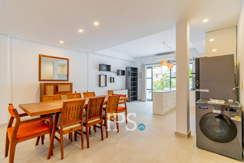 Renovated 4 Bedroom Apartment For Rent - Tonle Bassac, Phnom Penh