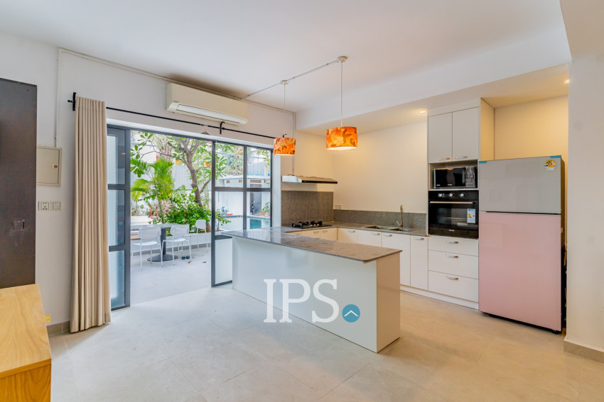 Renovated 4 Bedroom Apartment For Rent - Tonle Bassac, Phnom Penh