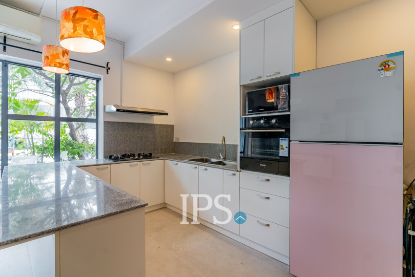 Renovated 4 Bedroom Apartment For Rent - Tonle Bassac, Phnom Penh