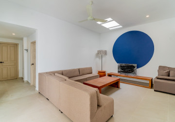 Renovated 4 Bedroom Apartment For Rent - Tonle Bassac, Phnom Penh thumbnail