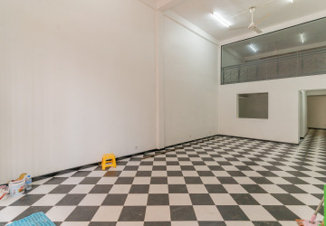 84 Sqm Shophouse For Rent - BKK1, Phnom Penh thumbnail