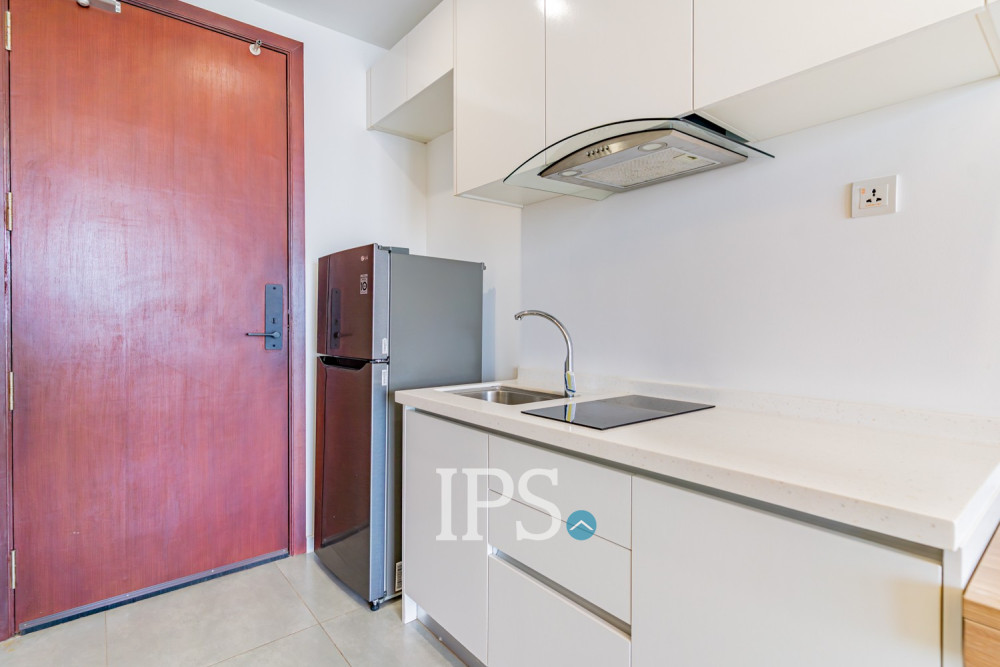 39 Sqm Studio Condo For Rent - The Penthouse, Tonle Bassac, Phnom Penh - Image 3