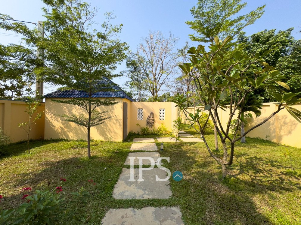 3 Bedroom House For Sale - Svay Dangkum, Siem Reap - Image 28