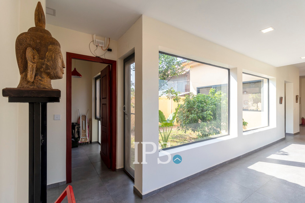 3 Bedroom House For Sale - Svay Dangkum, Siem Reap - Image 13