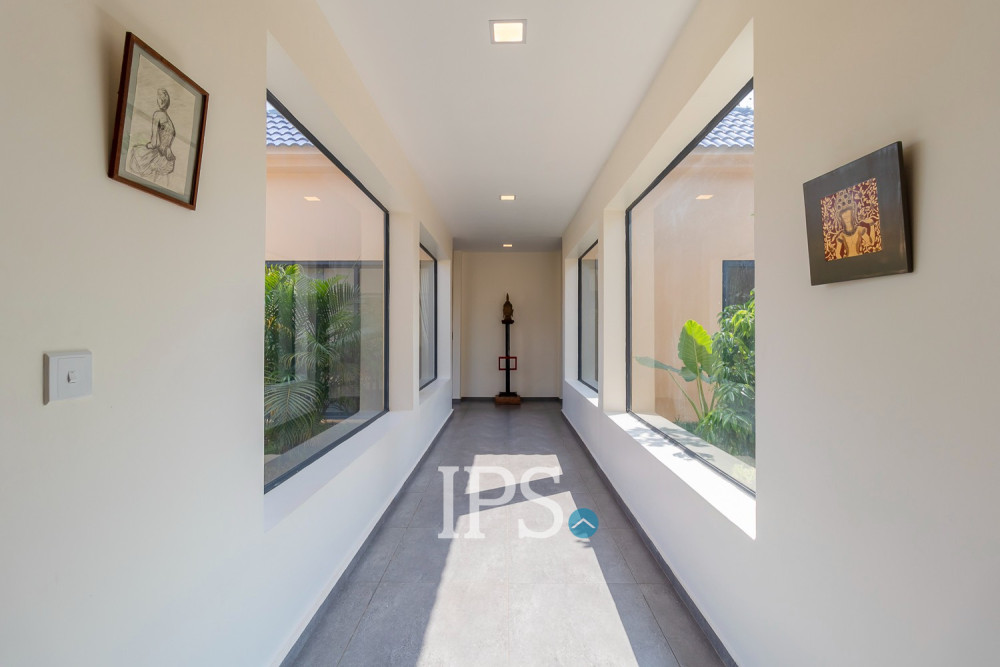 3 Bedroom House For Sale - Svay Dangkum, Siem Reap - Image 12