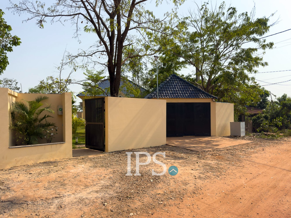 3 Bedroom House For Sale - Svay Dangkum, Siem Reap - Image 35