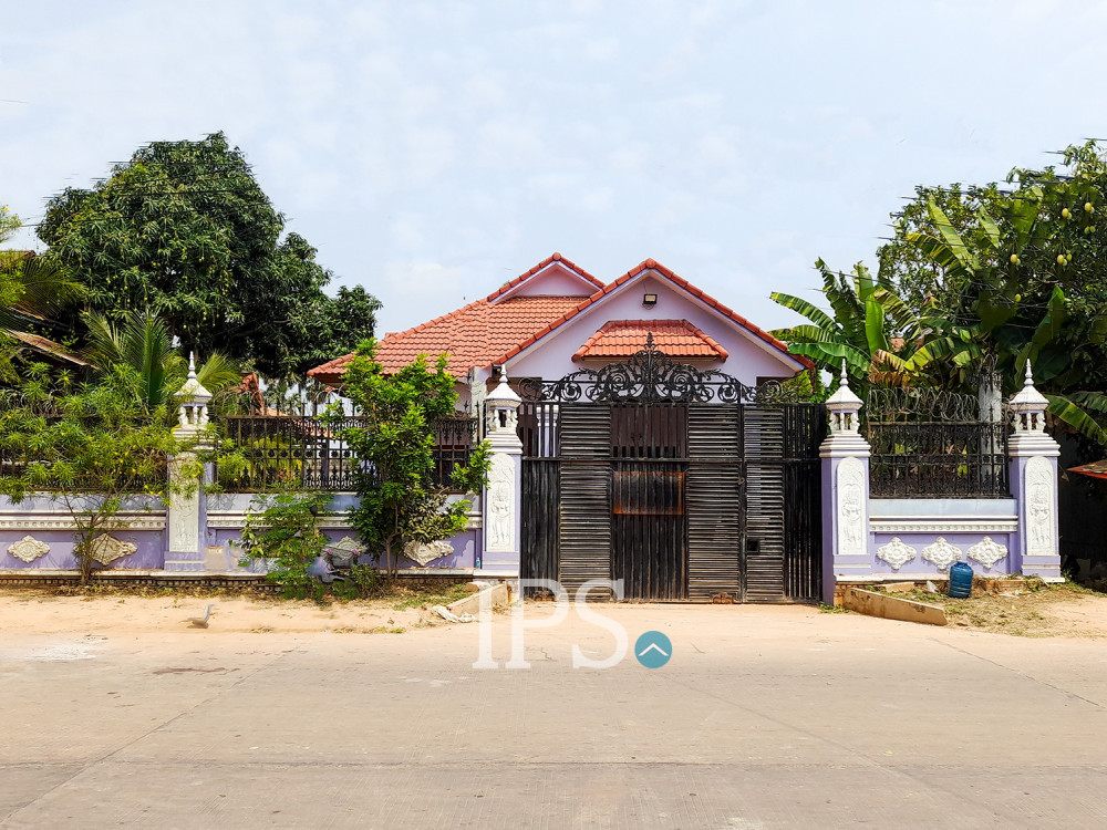 4 Bedroom House For Rent - Sangkat Siem Reap, Siem Reap - Image 30