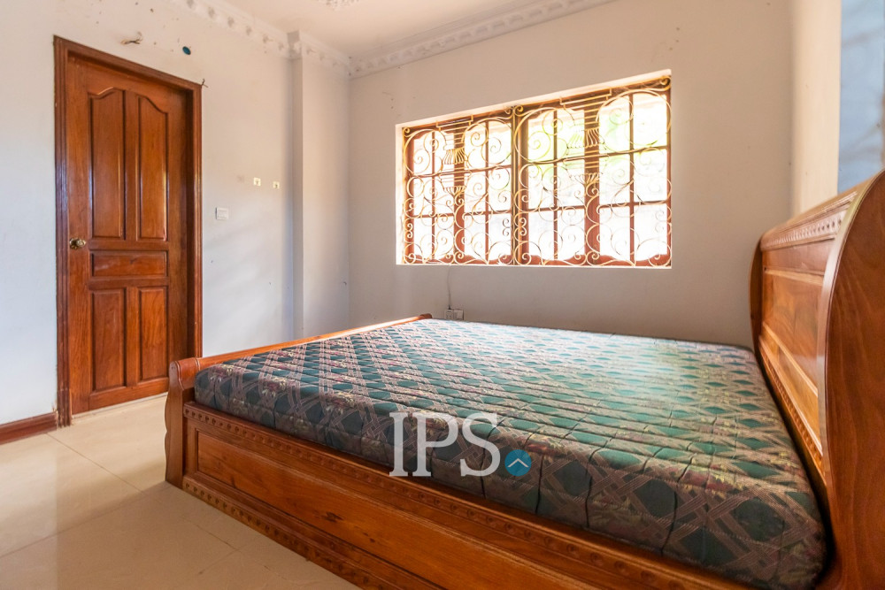 4 Bedroom House For Rent - Sangkat Siem Reap, Siem Reap - Image 13