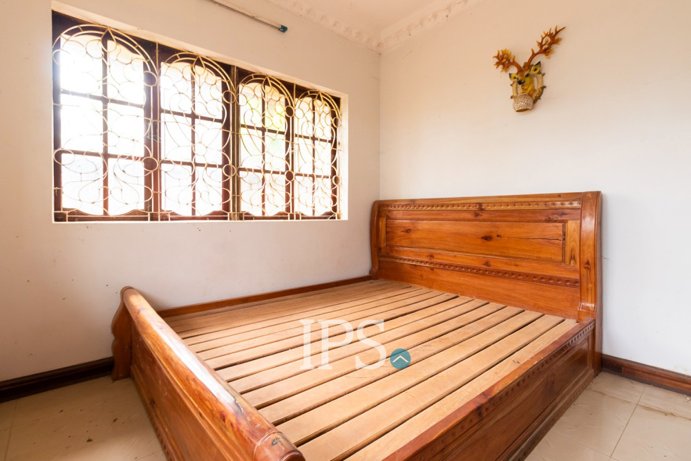 4 Bedroom House For Rent - Sangkat Siem Reap, Siem Reap - Image 17