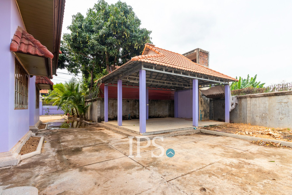 4 Bedroom House For Rent - Sangkat Siem Reap, Siem Reap - Image 28