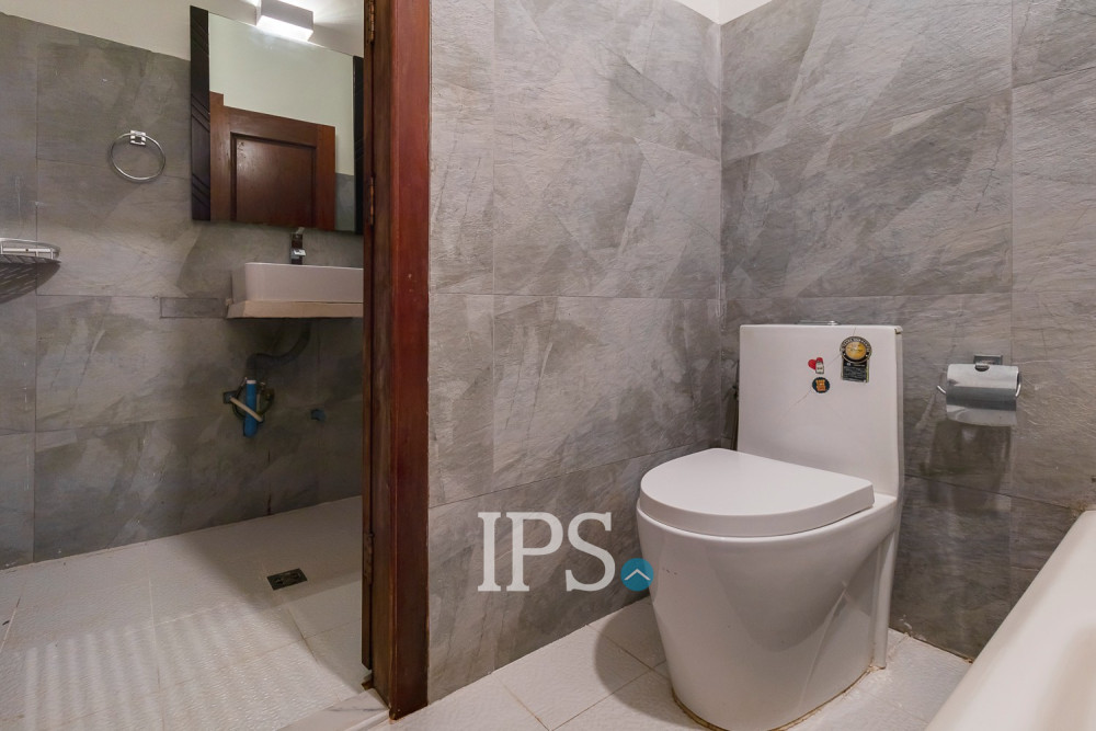 2 Bedroom Apartment For Rent - Svay Dangkum, Siem Reap - Image 11