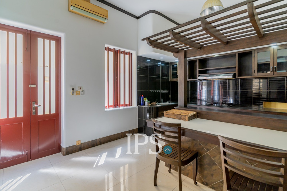5 Bedroom Villa For Sale - Boeung Kak 1, Phnom Penh - Image 15