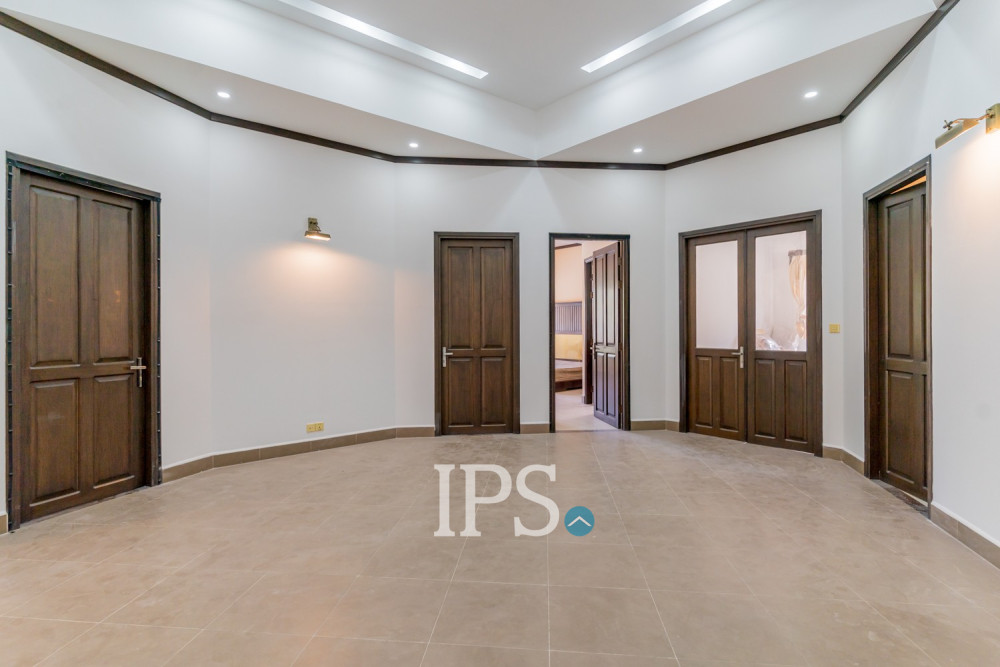 5 Bedroom Villa For Sale - Boeung Kak 1, Phnom Penh - Image 23