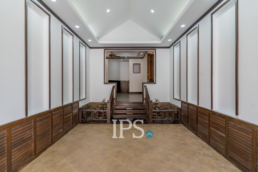 5 Bedroom Villa For Sale - Boeung Kak 1, Phnom Penh - Image 9